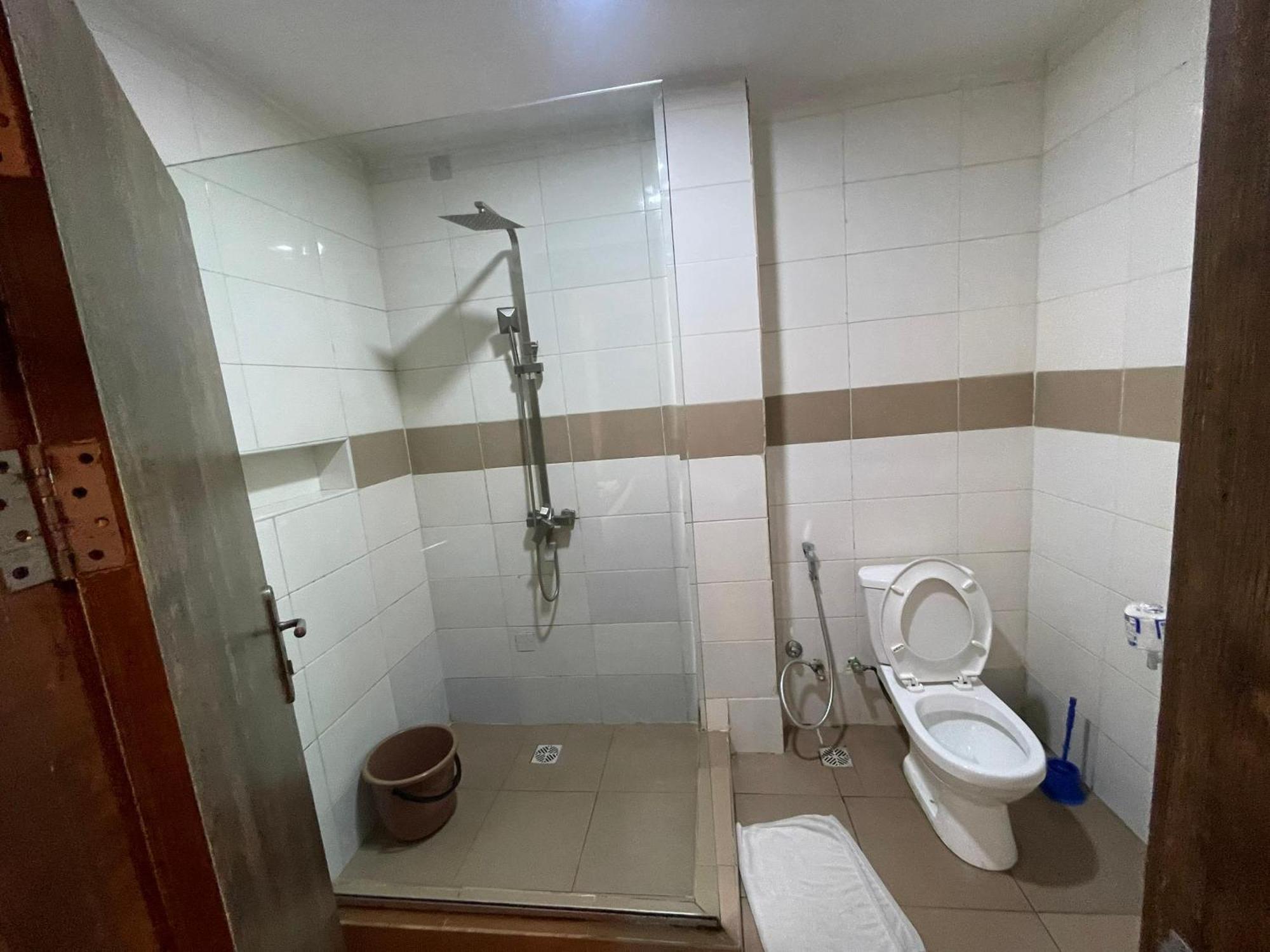 Presken Hotels @Fajodd-4 Ikeja Exterior photo